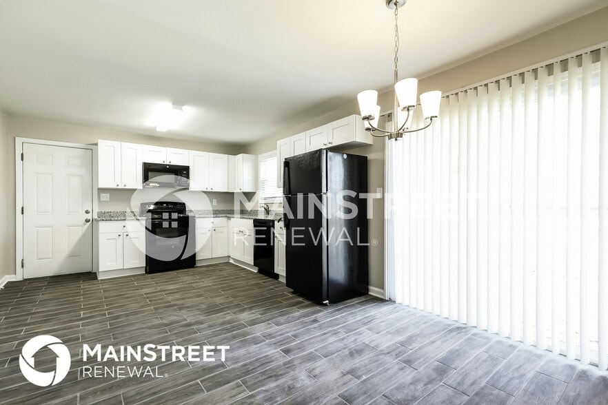 Building Photo - 8471 Avalon Dr