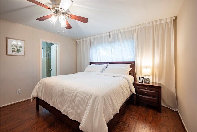 Building Photo - 10607 Wickersham Ln