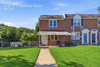 Building Photo - 1024 S Lynbrook Rd