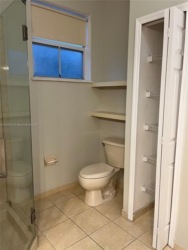 Building Photo - 977 SW 153rd Path