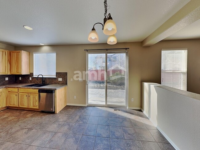 Building Photo - 451 Baler Ct