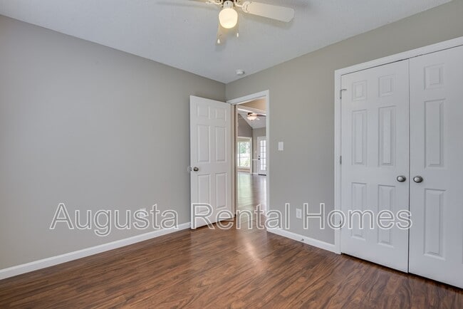 Building Photo - 4912 Cavan Pl