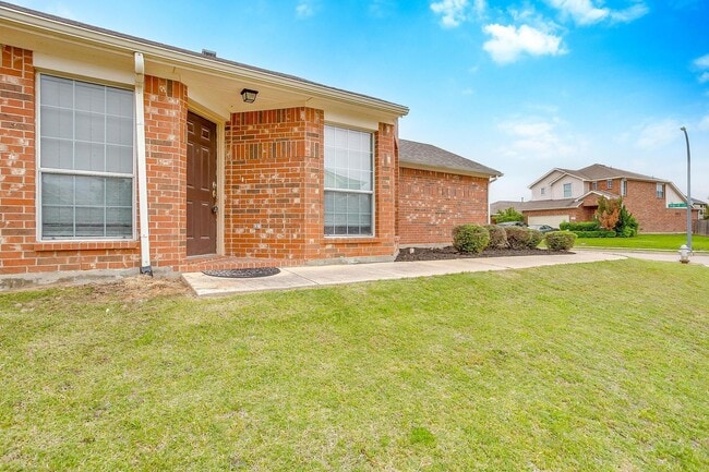 Building Photo - Amazing 3 Bed 2 Bath Rental in Alexandra Meadows- Eagle Mountain ISD- 76131