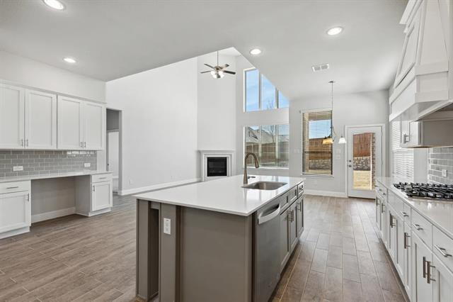 Building Photo - 312 Santa Lucia Dr