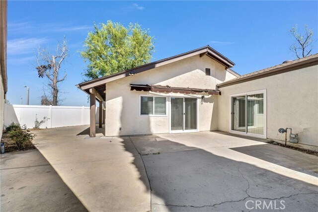 Building Photo - 36156 Senna Cir