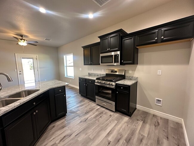 Building Photo - Beautiful 2024 Built 3 Bedroom, 2 bathroom home with RV Parking