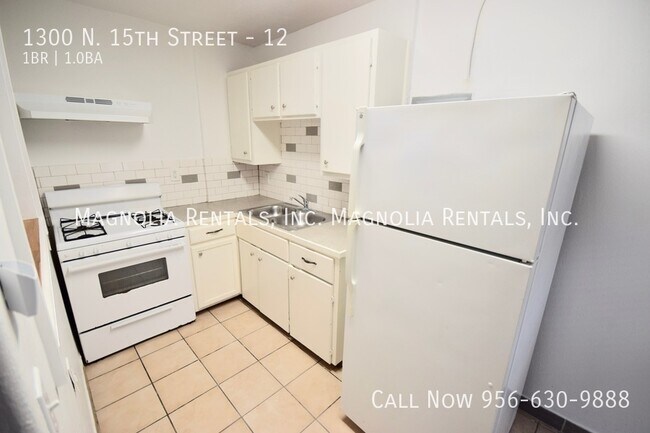 Building Photo - 1300 N 15th St