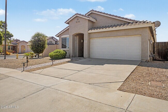 Building Photo - 15207 W Windward Ave