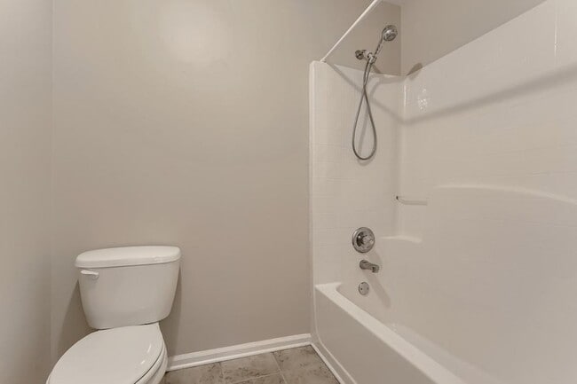 Building Photo - 2605 Gateview Ct