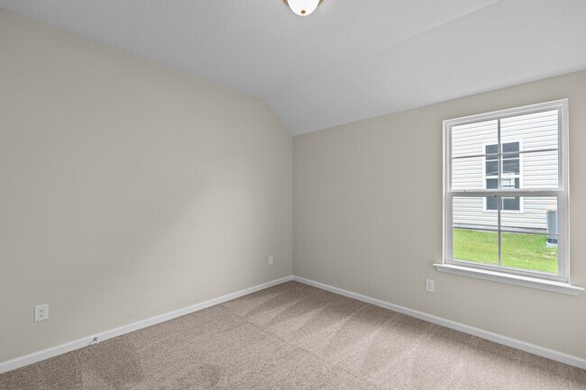 Building Photo - 3013 Brems Dr