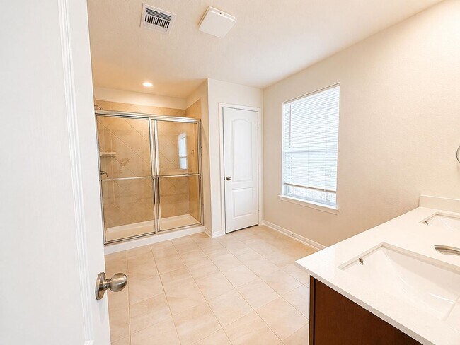 Building Photo - For Lease-Housing Vouchers Accepted | 3 Bed, 2.5 Bath | 2,124 Sq Ft | Marvida Community |