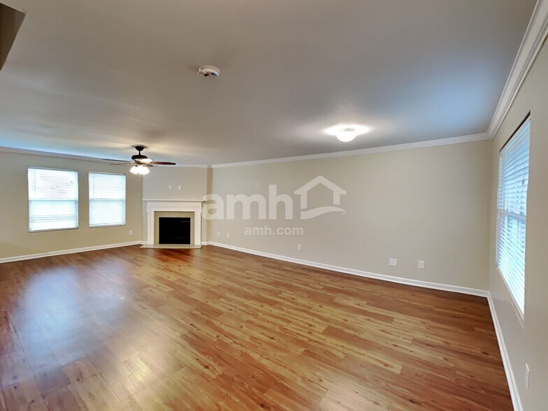 Building Photo - 1039 Fulman Rd