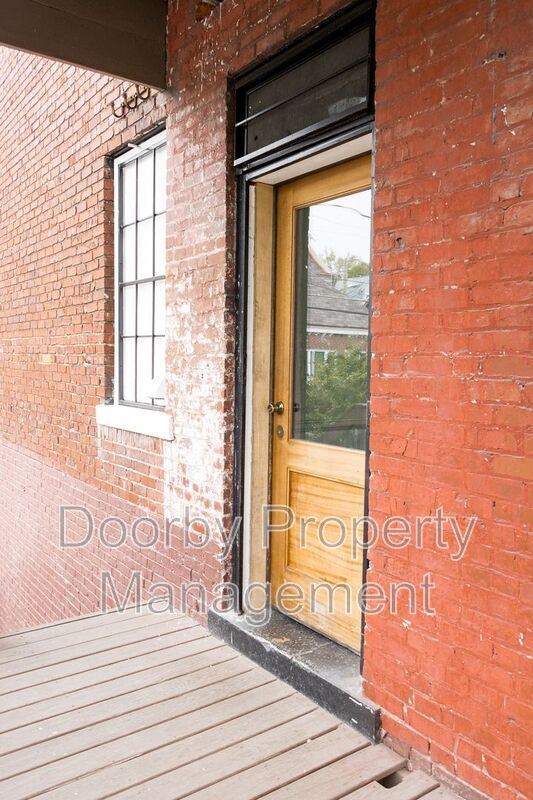 Building Photo - 1815 Bailey Ave