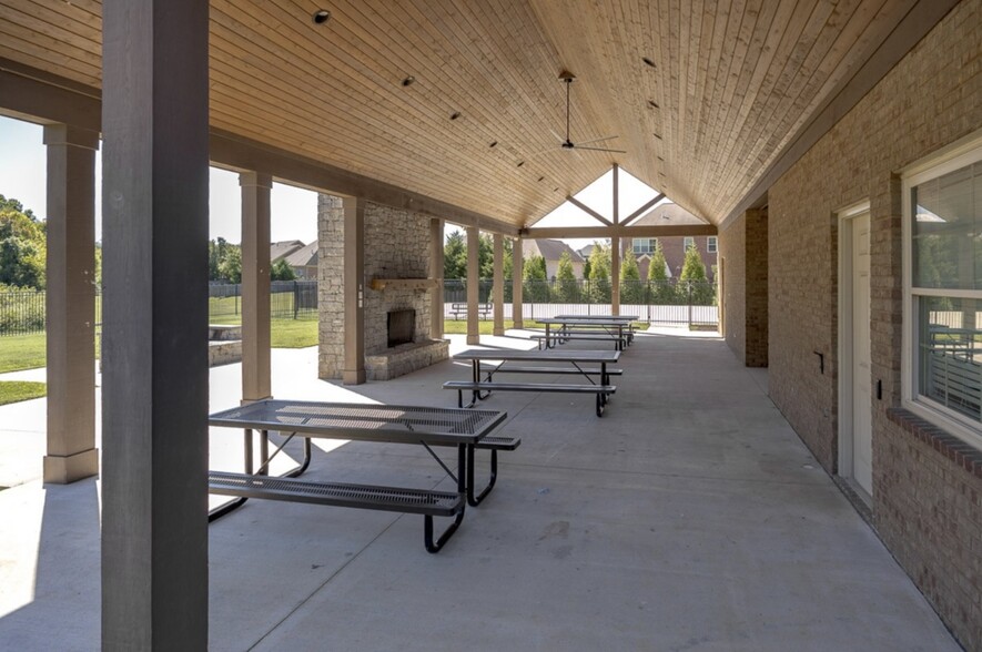 Community Club House - 1020 Claymill Dr
