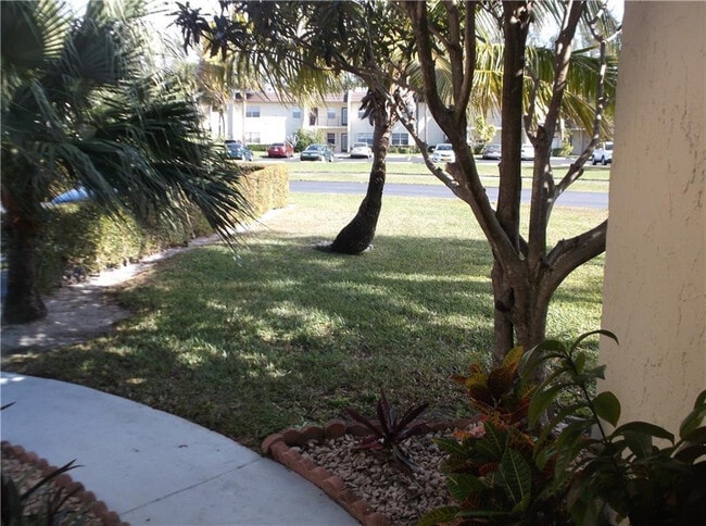 Building Photo - 1845 Palm Cove Blvd