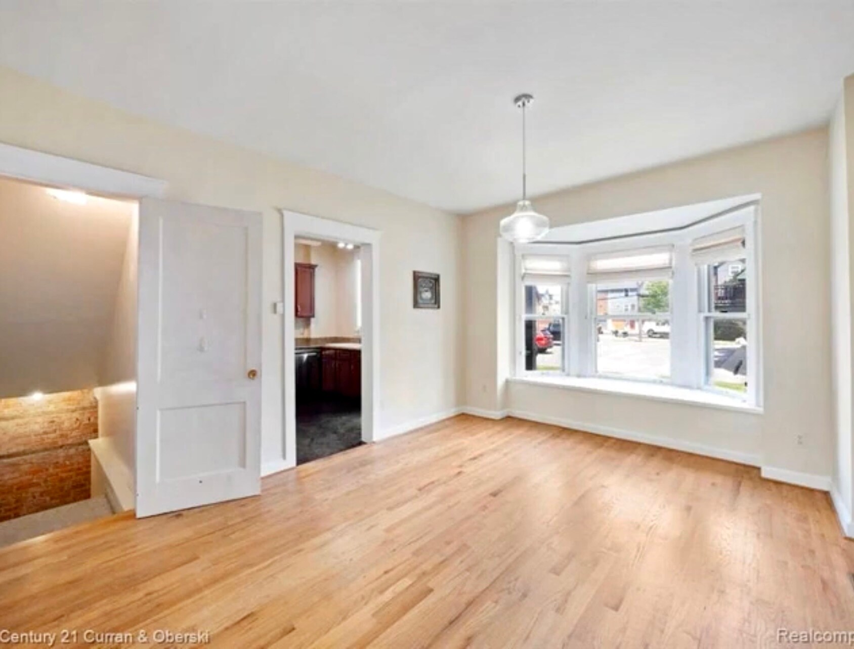 Spacious Dining Room w/ Bay Windows! - 455 E Ferry St