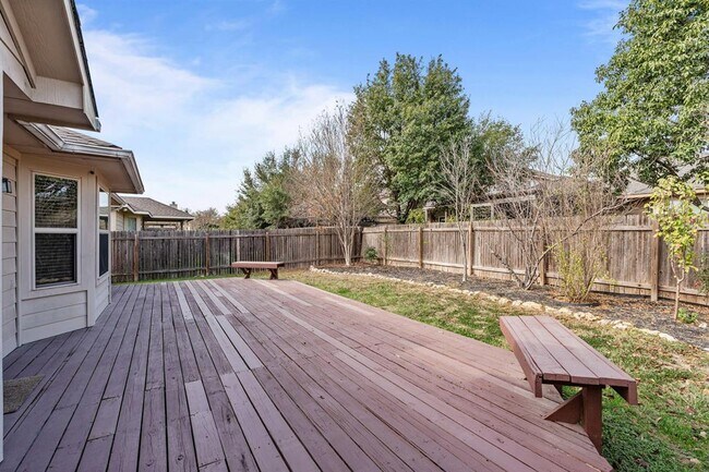 Building Photo - 180 Fletcher Bend