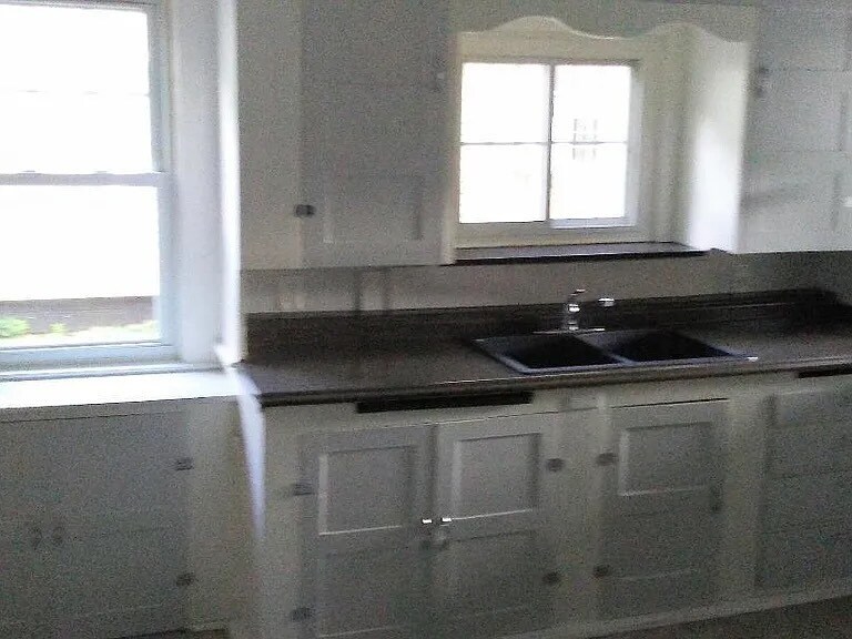 Building Photo - 1371 Teall Ave