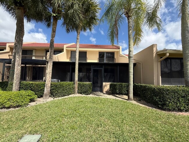 Building Photo - 717 Windermere Way