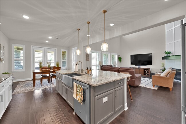 Building Photo - 32007 Autumn Orchard Ln