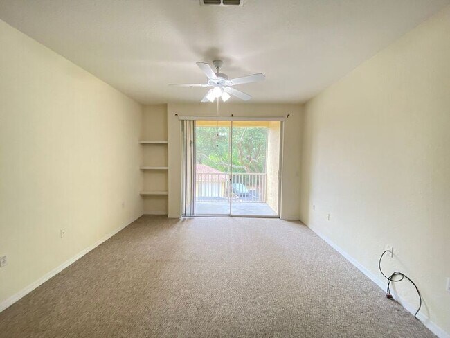 Building Photo - 1325 Lake Shadow Cir