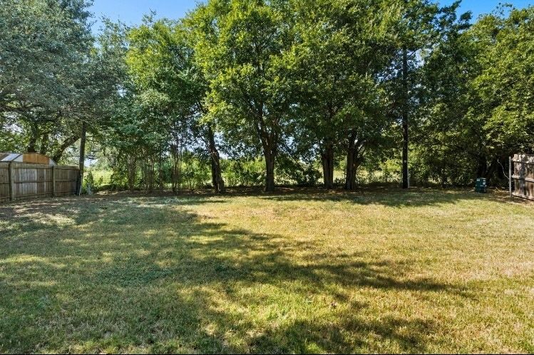 Building Photo - 220 Moonlight Trail