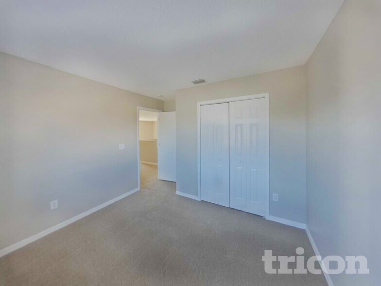 Building Photo - 12603 Longcrest Dr