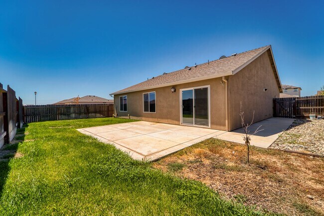 Building Photo - 5549 Glowhaven St