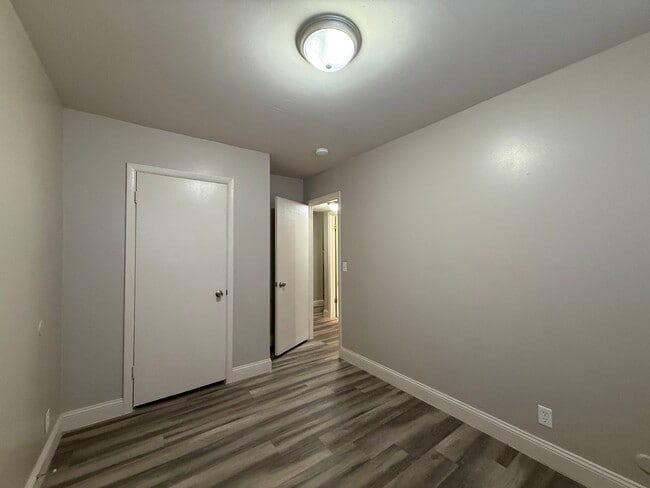 Building Photo - 2459 S St Clair St