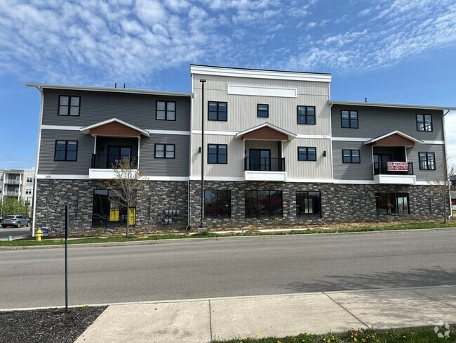 Townhome 2BR 2.5 BA - Gala Apartments