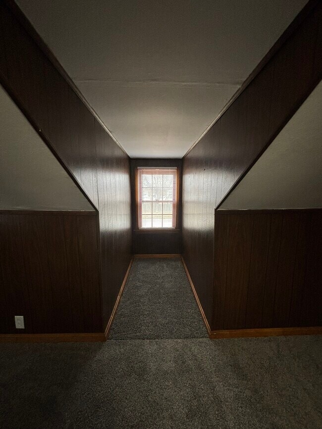 Building Photo - 2509 Covert Ave