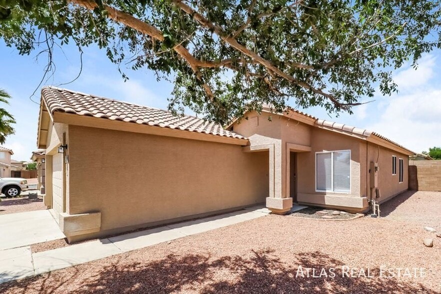 Building Photo - 12038 W Corrine Dr