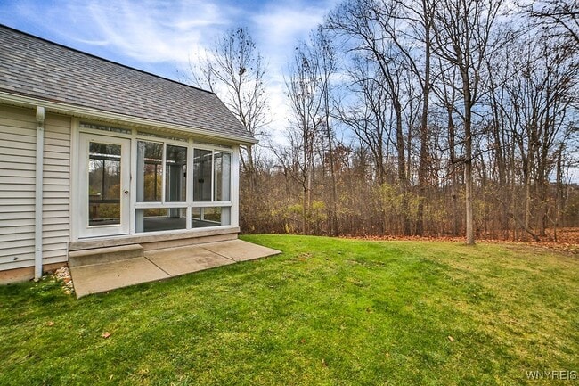 Building Photo - 480 Whitehaven Rd