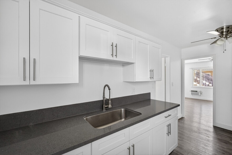 Building Photo - 2100 W Ball Rd