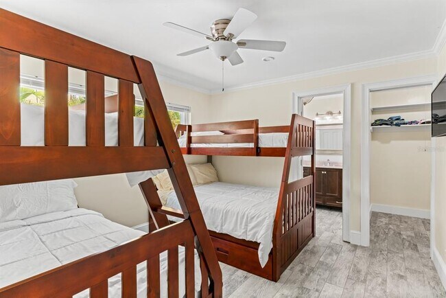 Building Photo - 11240 7th St E