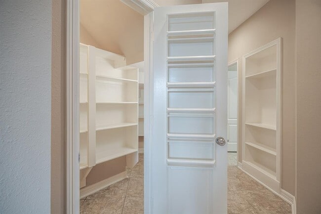 Building Photo - 6506 Monte Bello Ridge Ln