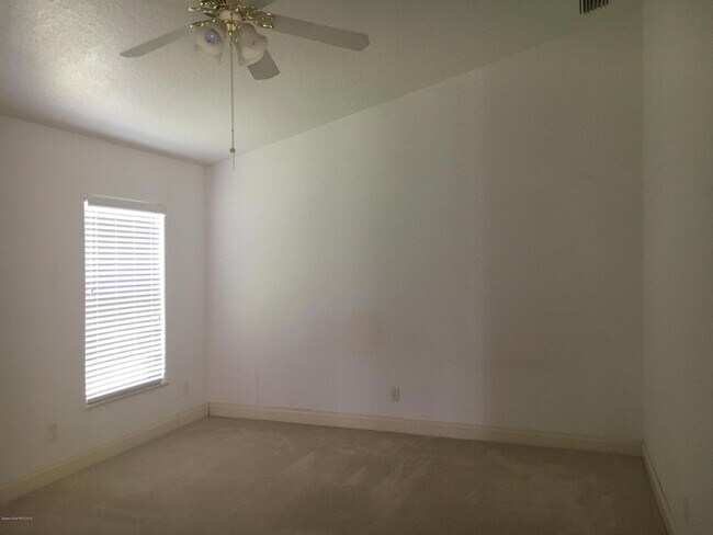 Building Photo - 3577 Hoofprint Dr