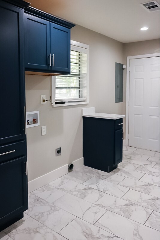 Building Photo - 4013 N Locust St