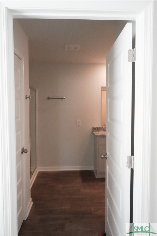 Building Photo - 418 Coconut Dr