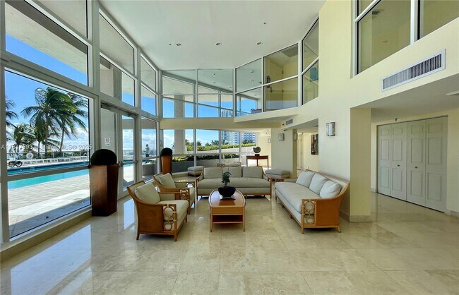 Building Photo - 6767 Collins Ave