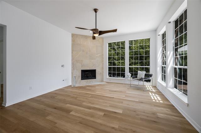 Building Photo - 1700 Van Landingham Dr