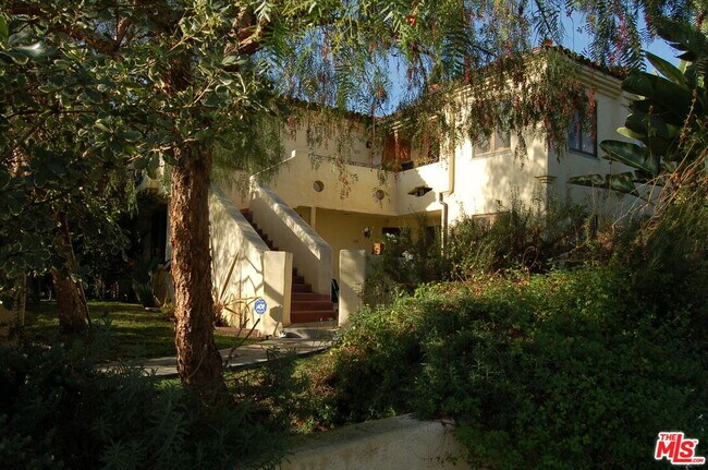 Primary Photo - 1203 Hi Point St