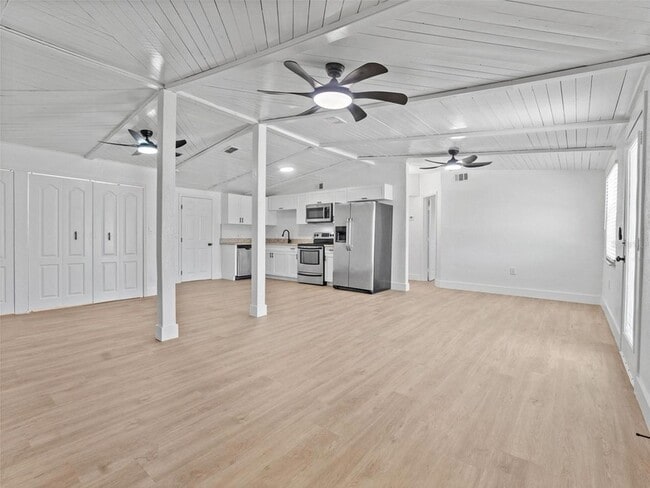 Building Photo - 4613 Irene Loop