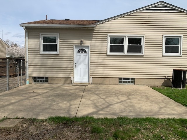 Building Photo - 1717 Lynn Mar Ave