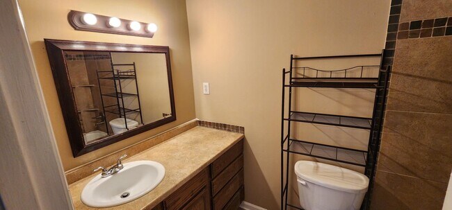 Building Photo - 5265 Chatfield Dr