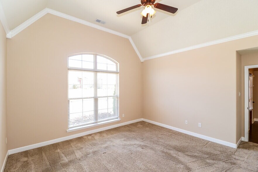 Building Photo - 5357 Conifer View Ln