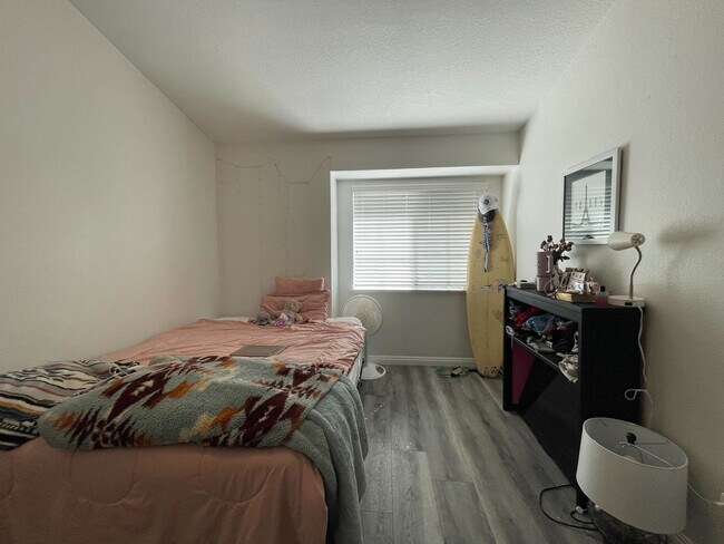 Building Photo - Comfortable 3-Bedroom Home in Moreno Valle...