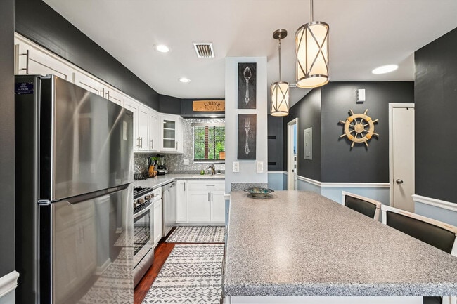 Building Photo - 17751 Panama City Beach Pkwy