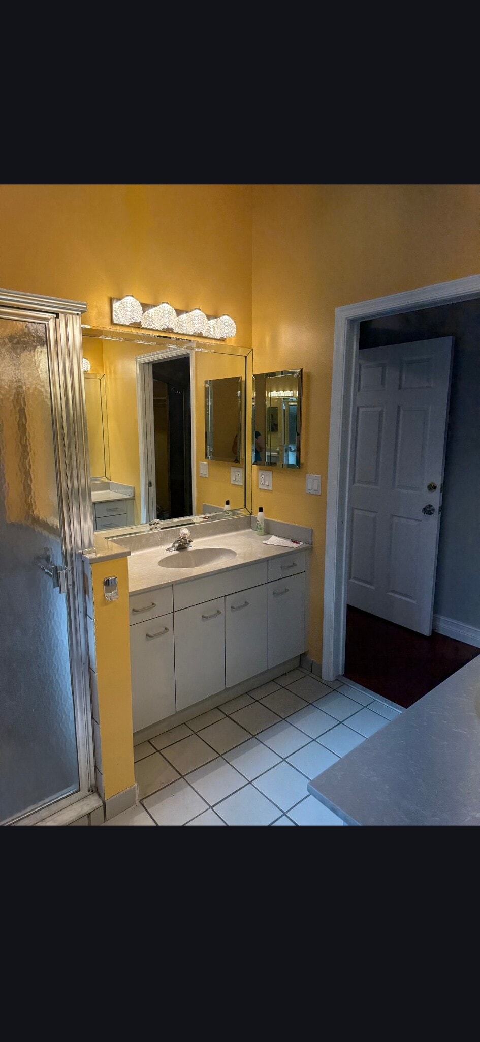 Building Photo - 12390 Summer Springs Dr