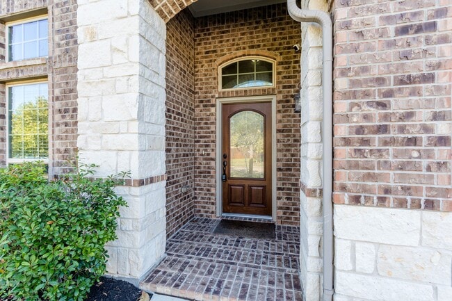 Building Photo - 7810 Deep Green Dr